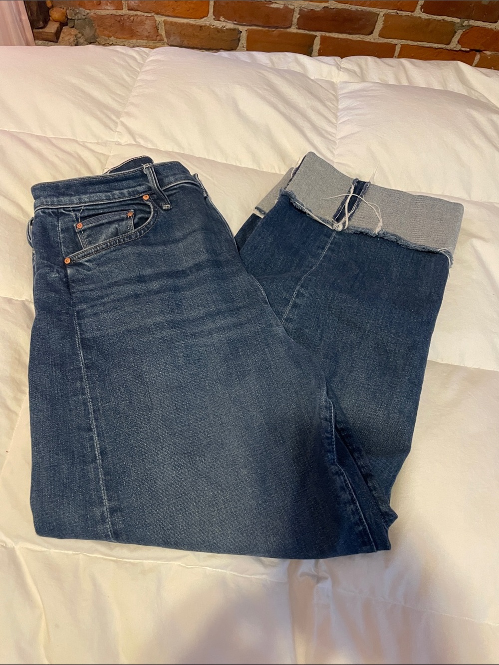 MOTHER The Half-Pipe Ankle Cuff Fray Jeans